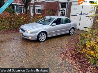 Jaguar X-TYPE