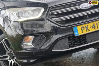 FORD KUGA 1.5 EcoBoost 150pk ST Line - Shadow Black - Winterpakket/Camera/19''