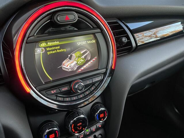 Mini Cooper Mini 1.5 Chili Serious Business PANO LED NAVI BLUETOOTH CLIMA CRUISE MF STUUR DEALER ONDERHOUDEN