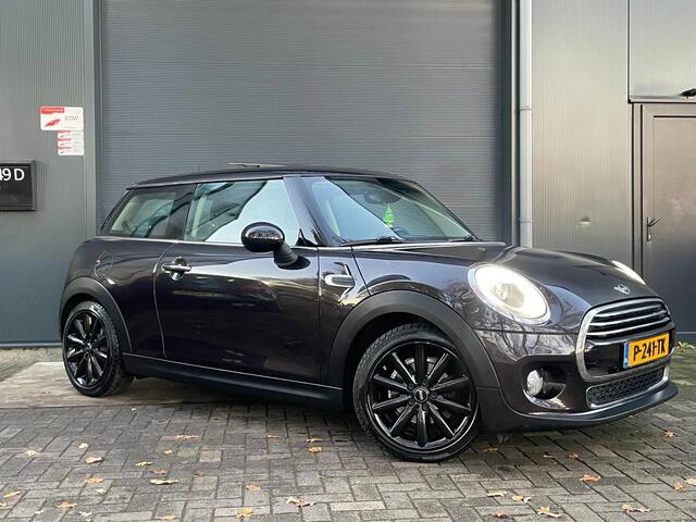Mini Cooper Mini 1.5 Chili Serious Business PANO LED NAVI BLUETOOTH CLIMA CRUISE MF STUUR DEALER ONDERHOUDEN