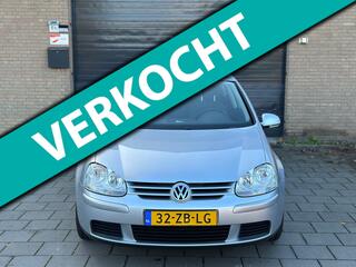 Volkswagen Golf VI