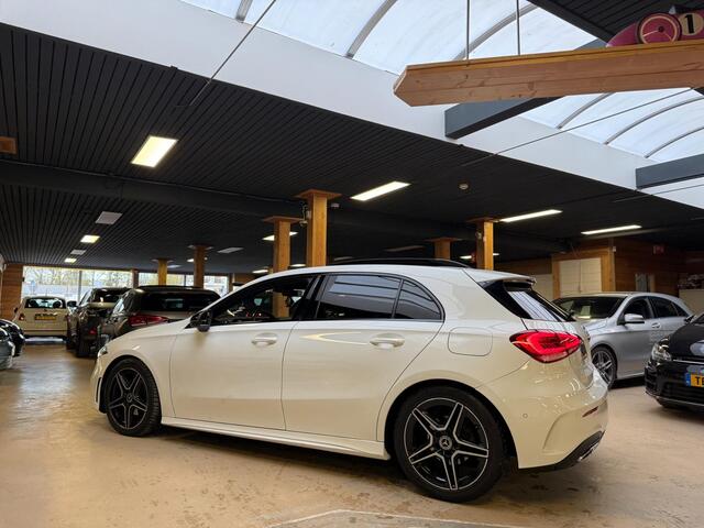Mercedes-Benz A-Klasse 180 d Business Solution AMG Upgrade Pano Airco Cruise Control