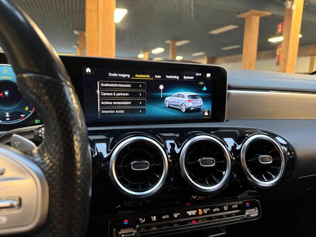 Mercedes-Benz A-Klasse 180 d Business Solution AMG Upgrade Pano Airco Cruise Control