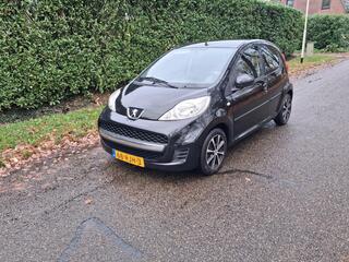 PEUGEOT 107 1.0-12V XS