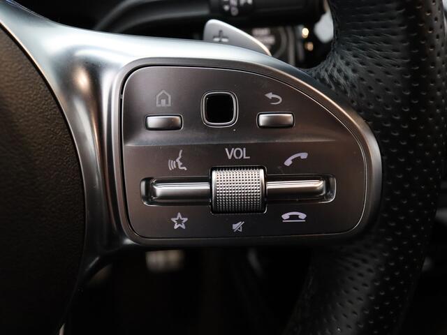 Mercedes-Benz A-Klasse 165pk Advantage Automaat AMG Line | Camera | Cruise | Climate | Navi | Parkeersens. v+a