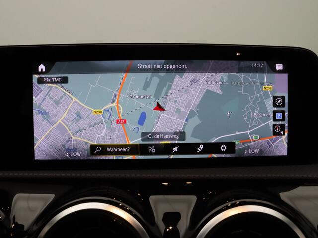 Mercedes-Benz A-Klasse 165pk Advantage Automaat AMG Line | Camera | Cruise | Climate | Navi | Parkeersens. v+a