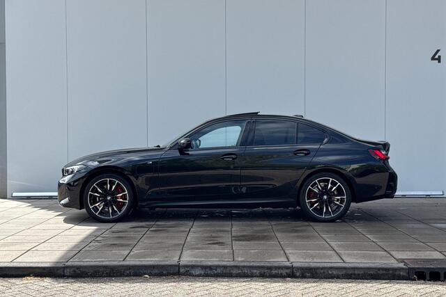 BMW 3-Serie Sedan 330e M-Sport Glazen Schuifdak | 19 inch | Active Cruise Controle