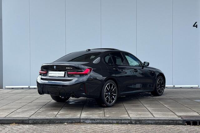 BMW 3-Serie Sedan 330e M-Sport Glazen Schuifdak | 19 inch | Active Cruise Controle