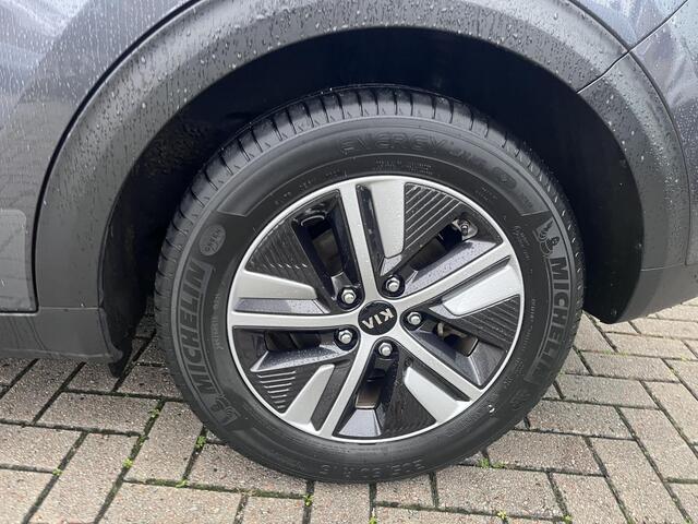 KIA Niro 1.6 GDi Hybrid DynamicLine Navigatie|Camera|Cruise control| Dealer onderhouden