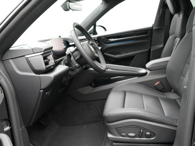 Porsche Macan 4