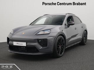 PORSCHE MACAN 4