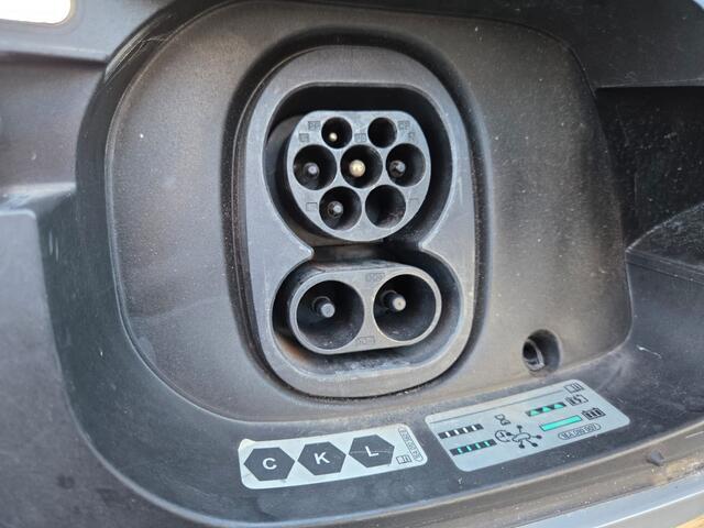 Volkswagen Id.4 52 kwh Pure | Adep Cruise | 93% SOH | Sfeerverlichting | Camera