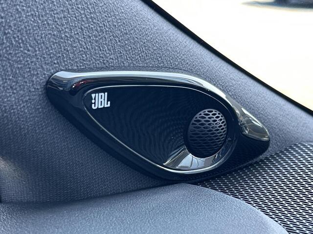 Toyota Corolla Hybrid 140 GR Sport NAVIGATIE/ PANORAMA DAK/ HEAD UP DISPLAY/ DODEHOEK DETECTIE