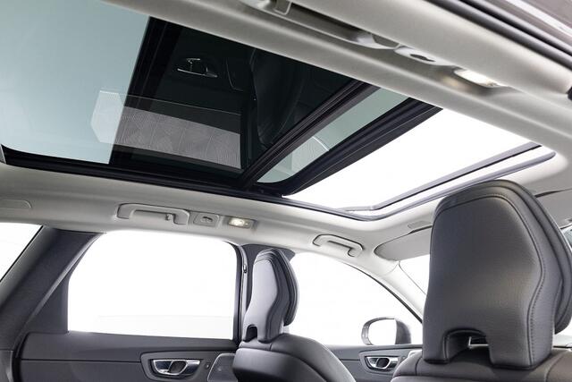 Volvo XC60 2.0 T8 Plug-in hybrid AWD Ultra Bright | BOWERS & WILKINS | LUCHTVERING ? 1e Eigenaar .