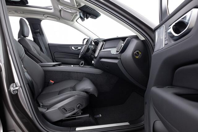 Volvo XC60 2.0 T8 Plug-in hybrid AWD Ultra Bright | BOWERS & WILKINS | LUCHTVERING ? 1e Eigenaar .