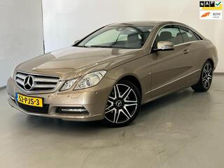MERCEDES-BENZ E-KLASSE Coup� 220 CDI / Uniek! / NL-auto / 18