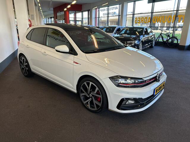 Volkswagen Polo 2.0 TSI GTI | Panoramadak | Digital dashboard | Adaptief onderstel | Achteruitrijcamera | Stoelverwarming | Climate control | Elek. inklapbare sp