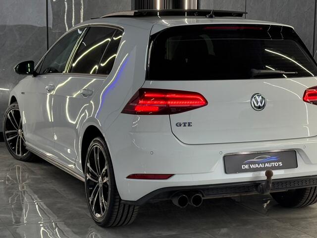Volkswagen Golf 1.4 TSI PHEV GTE Pano | Stoelverwarming | Keyless Entry/Start | Sfeer | Carplay | elek. Trekhaak | NAP |Boekjes