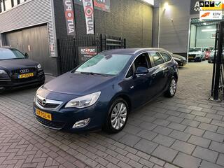 Opel Astra Sports Tourer (2010 - 2016)