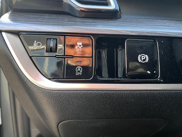 KIA Sportage 1.6 T-GDi MHEV ComfortLine | Trekhaak | Achteruitrijcamera | Climate Control | 1e Eigenaar | LMV