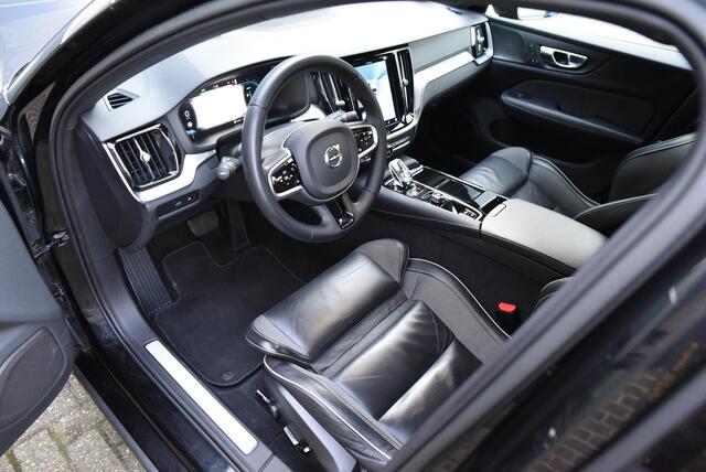 Volvo V60 2.0 T8 Plug-in hybrid AWD Plus Dark MY2022 - Long Range - 455PK T8