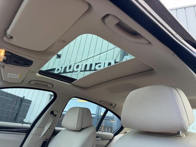 BMW 5-Serie 550xi High Executive