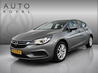 OPEL ASTRA 1.0 Online Edition AUTOMAAT | DODEHOEK DETECTIE | NAVIGATIE | ACHTERUIT RIJ CAMREA | PARKEER SENSOREN | KEYLESS GO/ENTRY | APPLE CARPLAY / ANDROID | CRUISE CONTROL | AIRCO\ECC | LED |