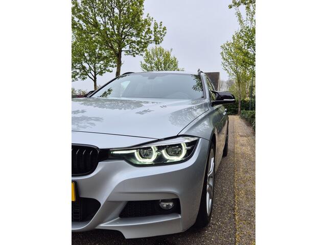 BMW 3-Serie Touring M Sport Apple CarPlay dig.dash Navi GR NAP NL Edition M Sport Shadow Executive