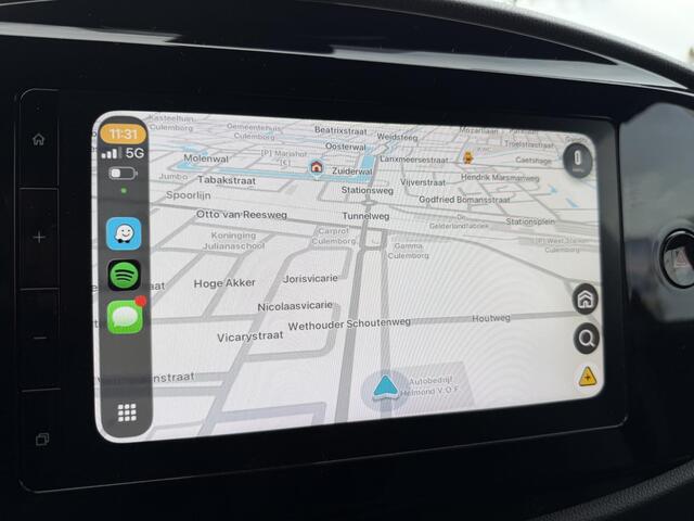 Toyota Aygo X 1.0 VVT-i MT Play Achteruitrij camera | Navigatie Apple CarPlay/Android Auto | Dealer onderhouden | Lage KM stand |