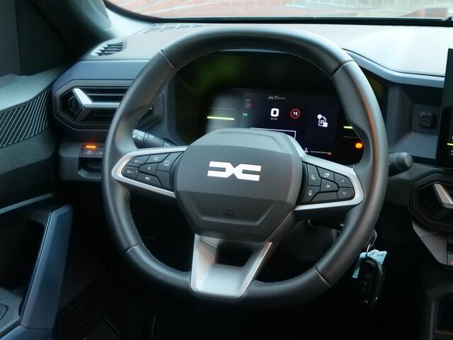 Dacia Duster 1.2 TCe 130 Mild Hybrid Journey 131 Pk Apple Carplay / DAB / Camera