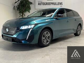 Peugeot 308 Allure EAT8 + Navi + Camera + Half leder