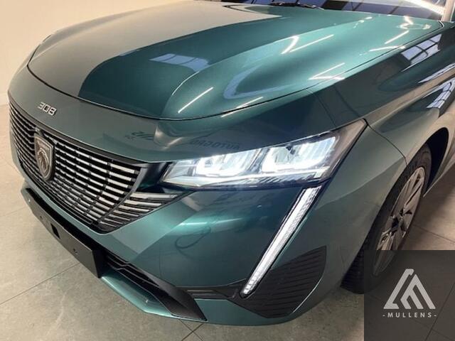Peugeot 308 Allure EAT8 + Navi + Camera + Half leder