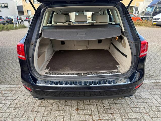Volkswagen Touareg 3.0 TDI Highline Bj 2011 Exportprijs EX BPM