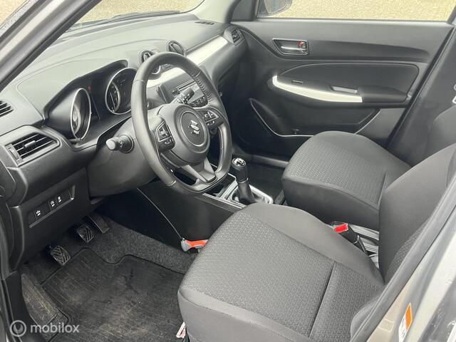 Suzuki Swift 1.2 Comfort Smart Hybrid