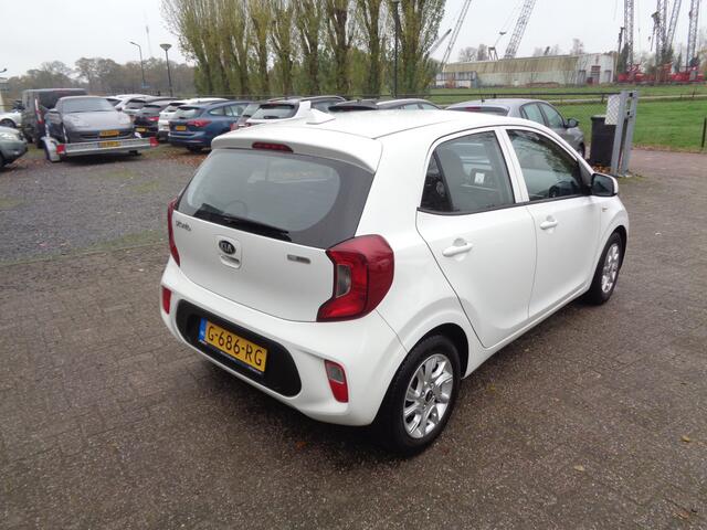 KIA Picanto 1.0 MPi DynamicPlusLine Airco, navigatie, LMV,Caplay/android, cruise