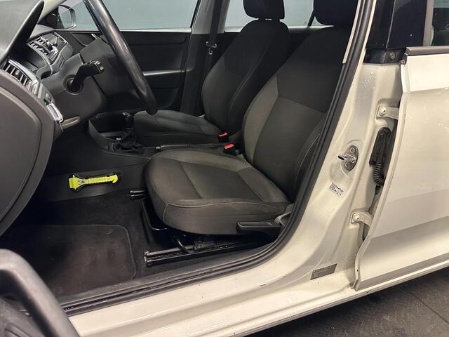 Skoda Rapid 1.2 TSI Greentech NAVI MULTI-STUUR APK 11-2026 NW BANDEN RIJKLAAR.