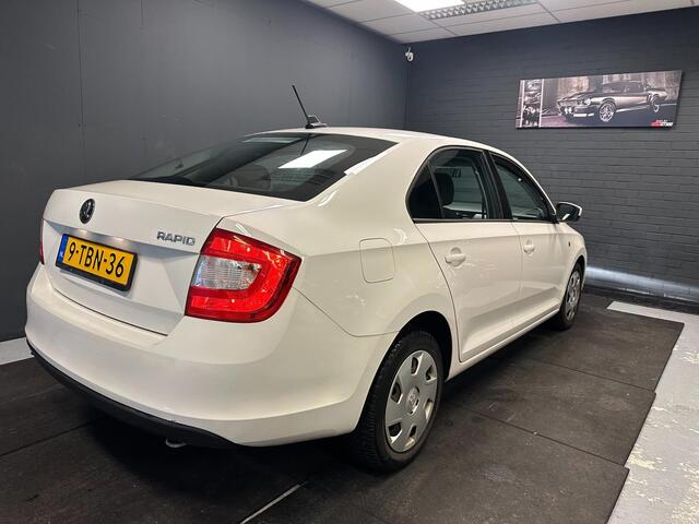 Skoda Rapid 1.2 TSI Greentech NAVI MULTI-STUUR APK 11-2026 NW BANDEN RIJKLAAR.