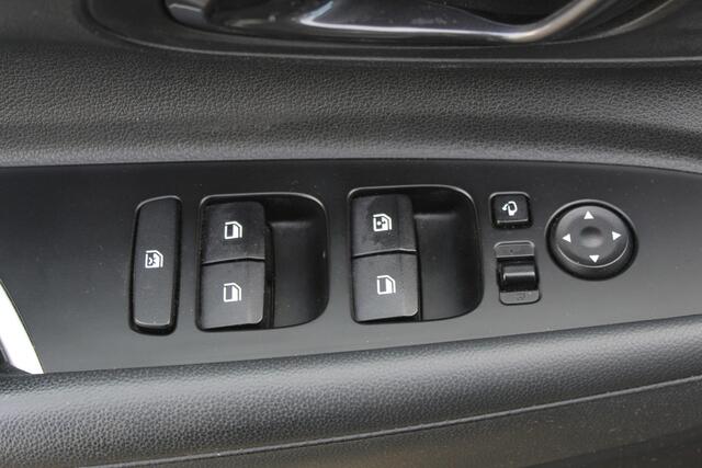 Hyundai Bayon 1.0 T-GDI Premium Bose audio/Navigatie/Achteruitrijcamera/Stoelverwarming/Stuurverwarming/Keyless/Adaptive cruise control/Lane assist/Virtueel c