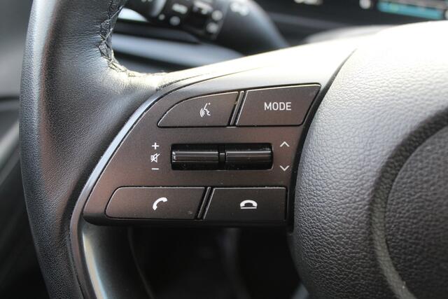 Hyundai Bayon 1.0 T-GDI Premium Bose audio/Navigatie/Achteruitrijcamera/Stoelverwarming/Stuurverwarming/Keyless/Adaptive cruise control/Lane assist/Virtueel c