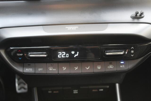 Hyundai Bayon 1.0 T-GDI Premium Bose audio/Navigatie/Achteruitrijcamera/Stoelverwarming/Stuurverwarming/Keyless/Adaptive cruise control/Lane assist/Virtueel c