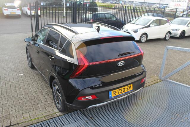 Hyundai Bayon 1.0 T-GDI Premium Bose audio/Navigatie/Achteruitrijcamera/Stoelverwarming/Stuurverwarming/Keyless/Adaptive cruise control/Lane assist/Virtueel c