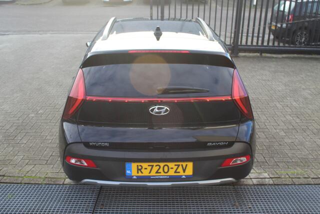 Hyundai Bayon 1.0 T-GDI Premium Bose audio/Navigatie/Achteruitrijcamera/Stoelverwarming/Stuurverwarming/Keyless/Adaptive cruise control/Lane assist/Virtueel c
