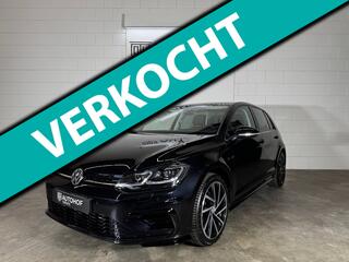 VOLKSWAGEN GOLF 7.5 1.5 TSI R-Line Black P.|LED|APPLE C.|NAVI|STOEL V.|