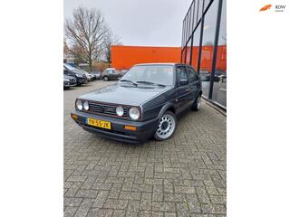 VOLKSWAGEN GOLF 1.8 GTI Inj.