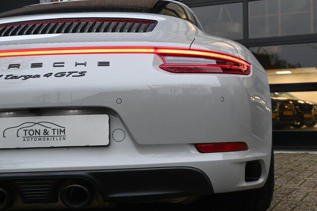Porsche 911 3.0 Targa 4 GTS PDK Krijt SportChrono BOSE A.CAM '19