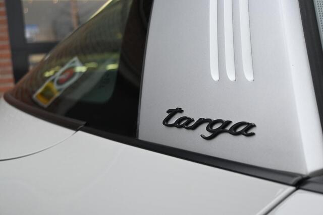 Porsche 911 3.0 Targa 4 GTS PDK Krijt SportChrono BOSE A.CAM '19