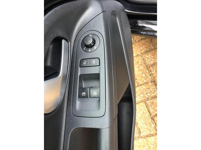 Volkswagen UP 1.0 BMT move up
