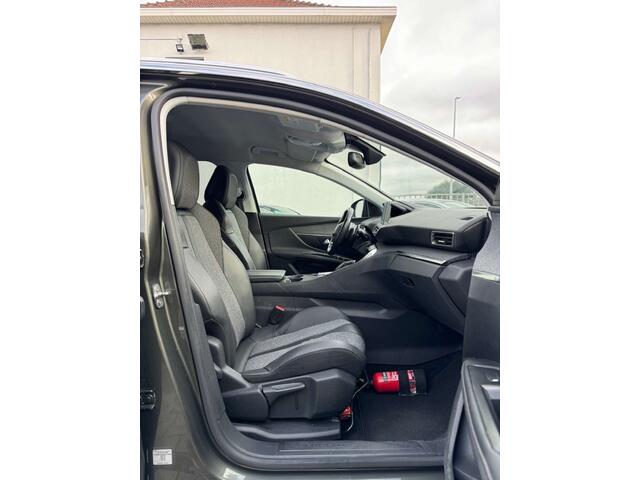 Peugeot 5008 BlueHDi 130 EAT8 Allure  1 JAAR GARANTIE  