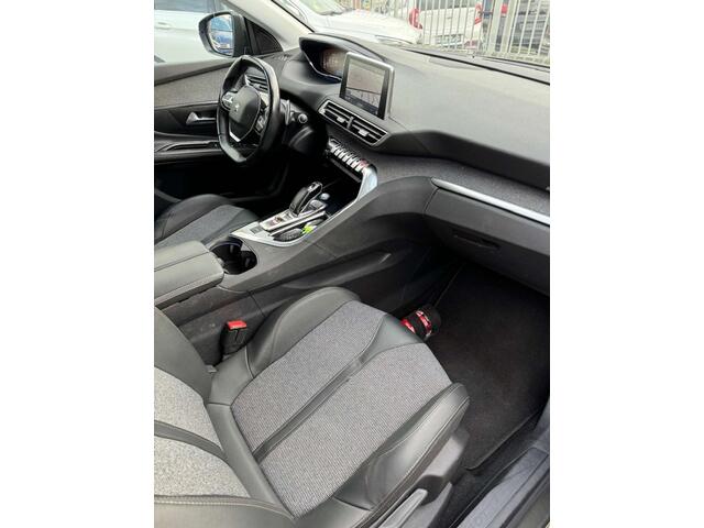 Peugeot 5008 BlueHDi 130 EAT8 Allure  1 JAAR GARANTIE  