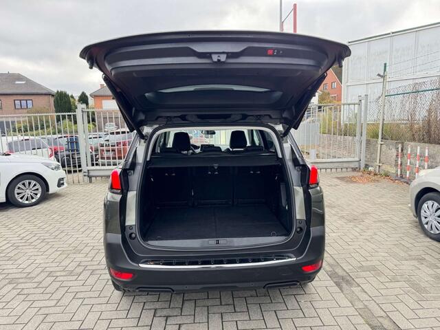 Peugeot 5008 BlueHDi 130 EAT8 Allure  1 JAAR GARANTIE  